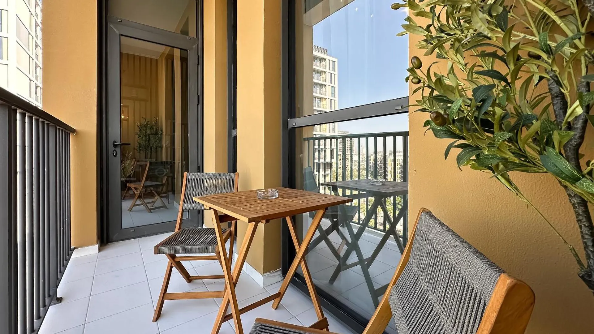 Trophy - Stylish Urban Retreat At Midtown Noor 1 Apartment Dubai