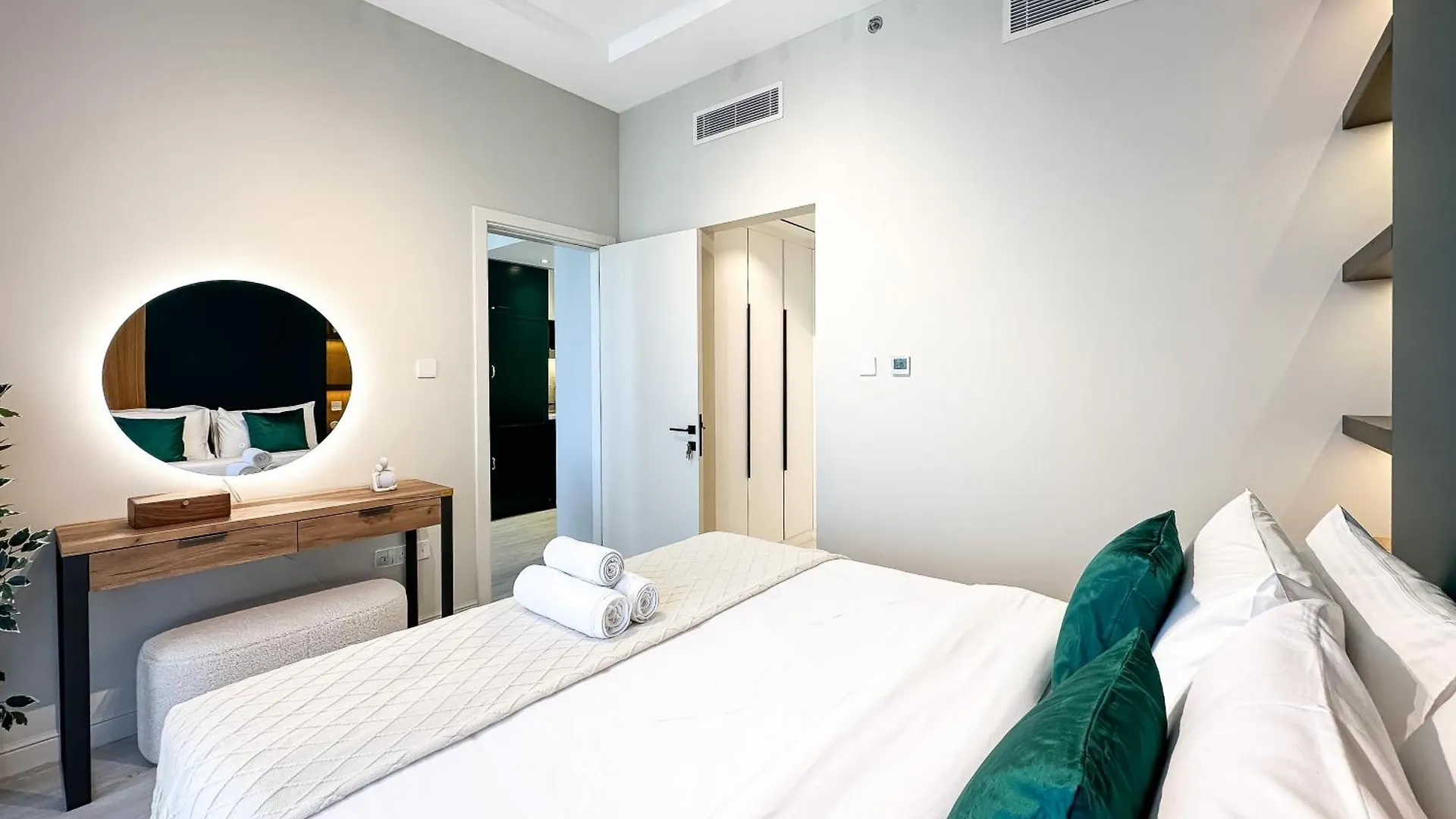 Trophy - Stylish Urban Retreat At Midtown Noor 1 Apartment Dubai United Arab Emirates