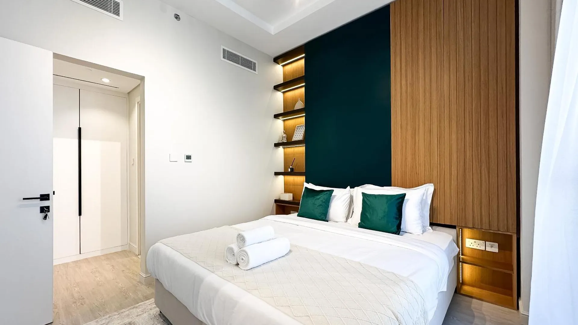 Trophy - Stylish Urban Retreat At Midtown Noor 1 Apartment Dubai